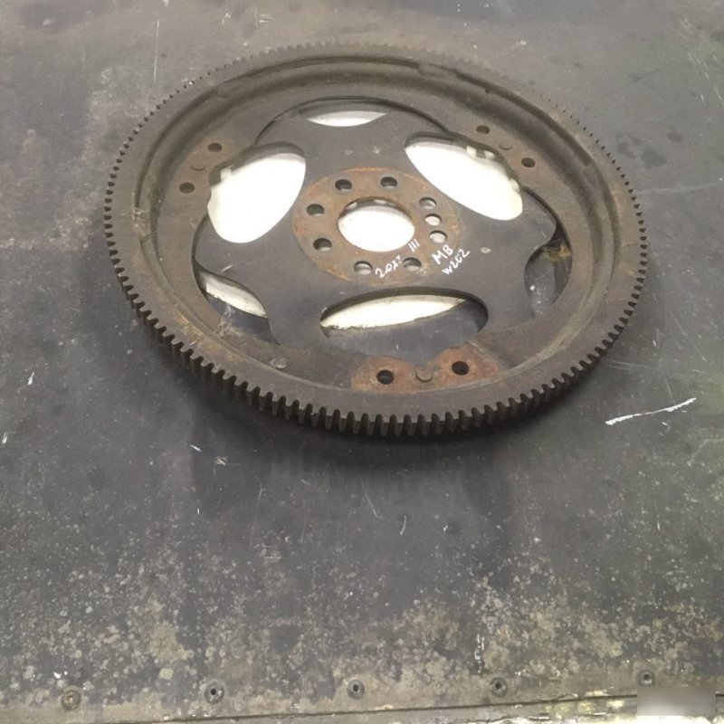 Маховик, 2890 рублей, Калининград