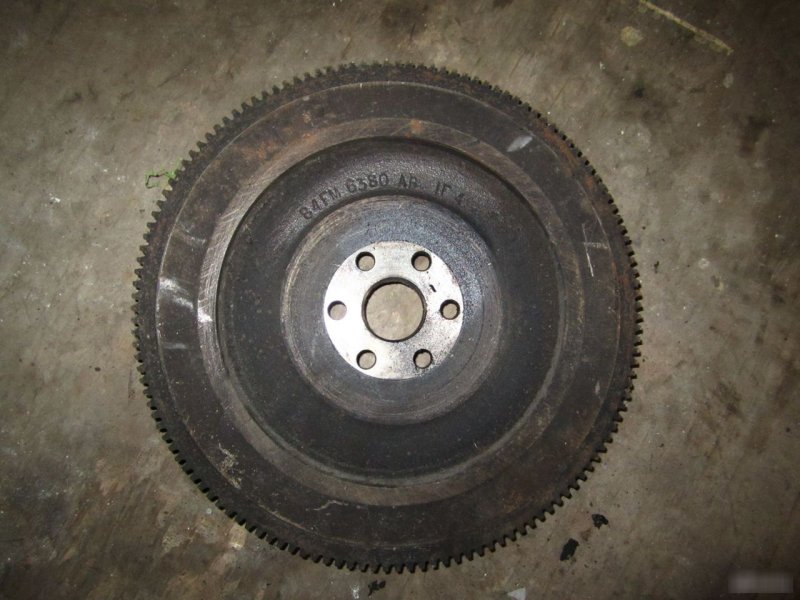 Маховик, 3660 рублей, Калининград