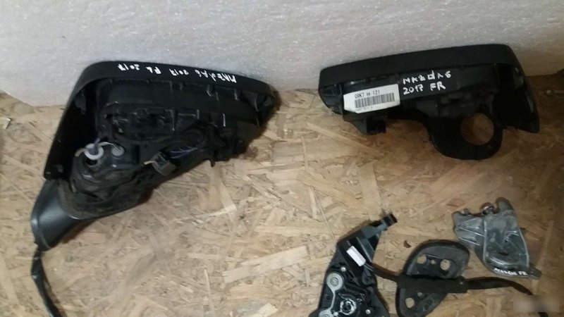 Корпус зеркала, Калининград