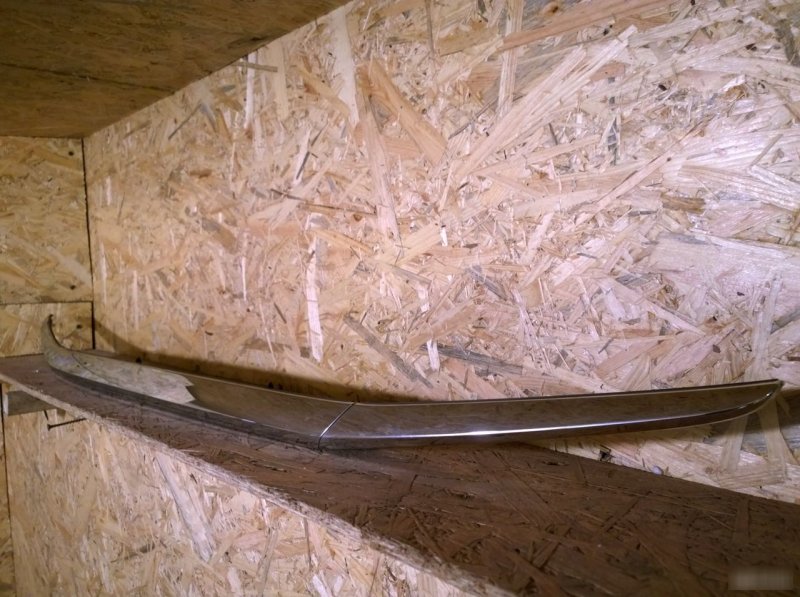 Молдинг крышки багажника, 4860 рублей, Калининград