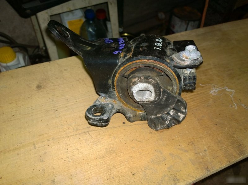 Подушка крепления КПП, 2370 рублей, Калининград