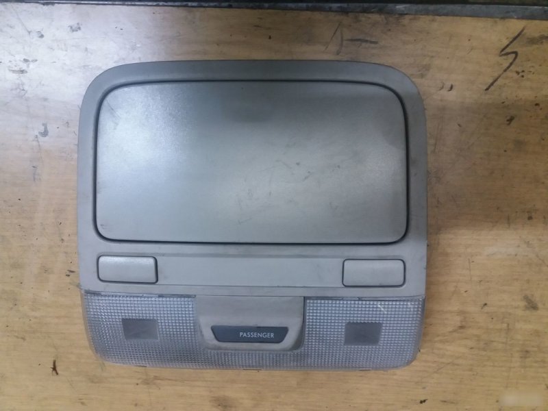 Плафон освещения салона, 2040 рублей, Калининград