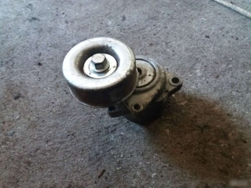 Натяжитель ремня, 2370 рублей, Калининград