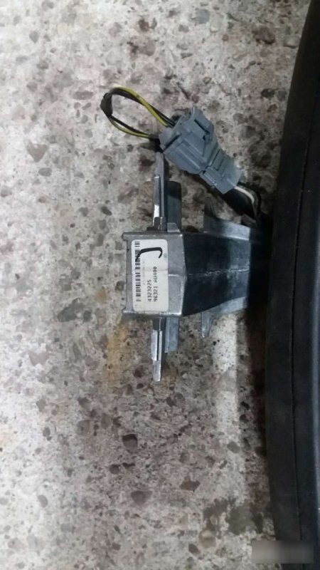 Зеркало с автозатемнением, 3160 рублей, Калининград