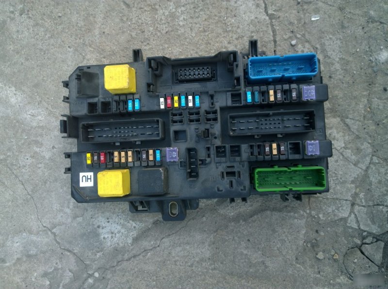 Блок предохранителей салонный, 1590 рублей, Калининград