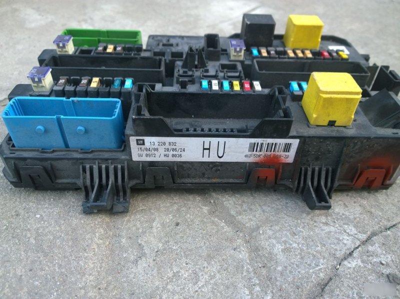 Блок предохранителей салонный, 1590 рублей, Калининград