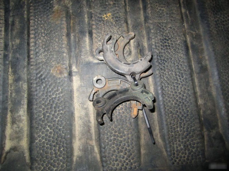 Крепление амортизатора, 330 рублей, Калининград