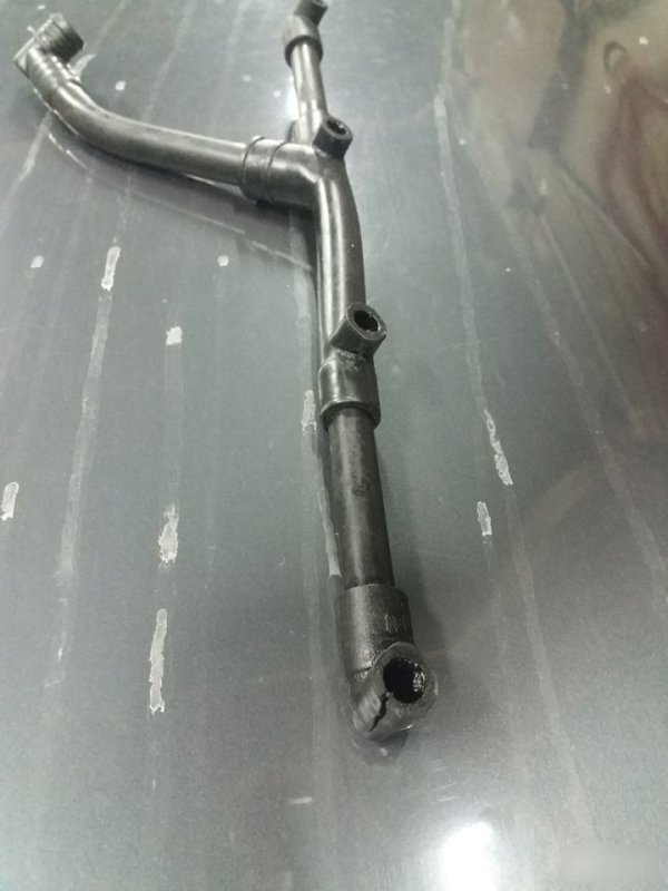 Шланг вентиляции картерных газов, 2370 рублей, Калининград