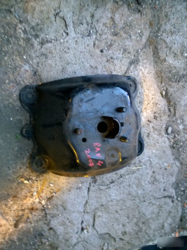 Кронштейн запасного колеса, 2370 рублей, Калининград