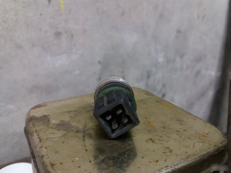 Датчик температуры охлаждающей жидкости, 990 рублей, Калининград