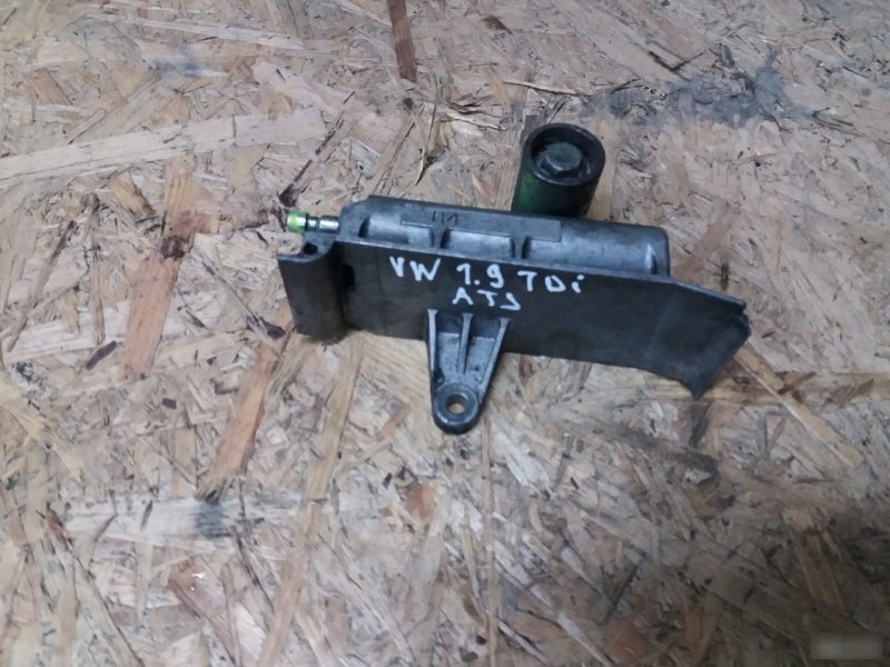 Натяжитель ремня ГРМ, 1130 рублей, Калининград