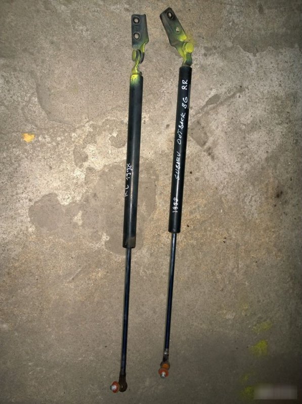 Амортизатор багажника, 1590 рублей, Калининград