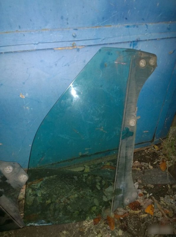 Стекла, 1590 рублей, Калининград