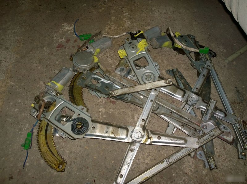 Стеклоподъемник, 3280 рублей, Калининград