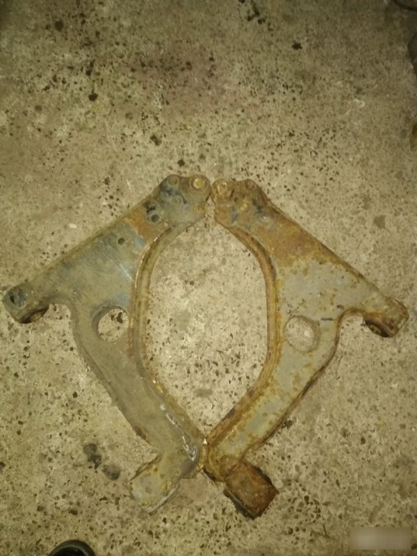 Рычаг, 2370 рублей, Калининград