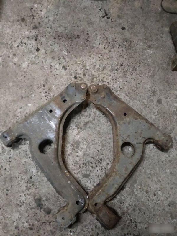 Рычаг, 2370 рублей, Калининград