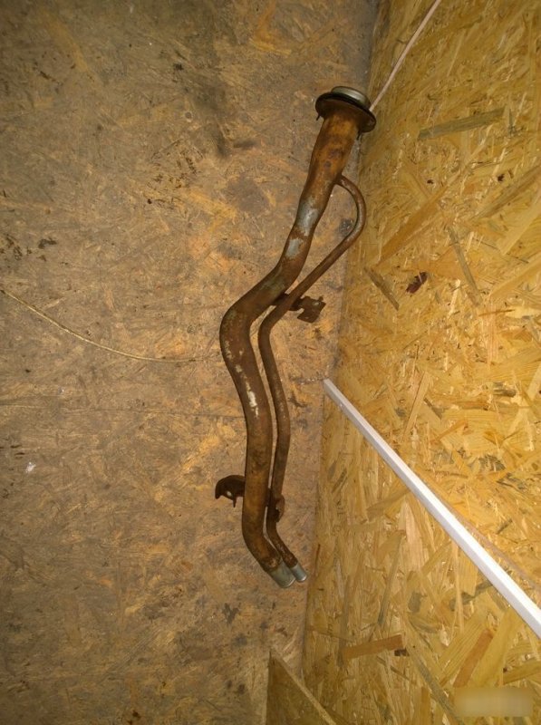 Горловина топливного бака, 3680 рублей, Калининград