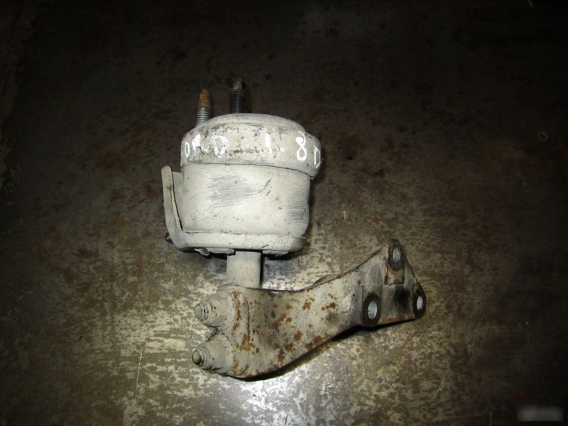 Подушка двигателя, 2370 рублей, Калининград