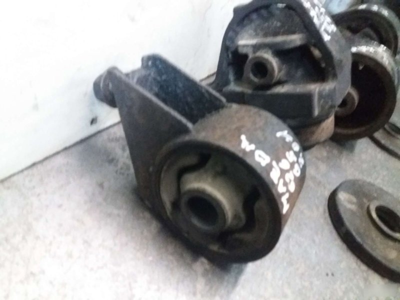 Опора двигателя МКПП, 1060 рублей, Калининград