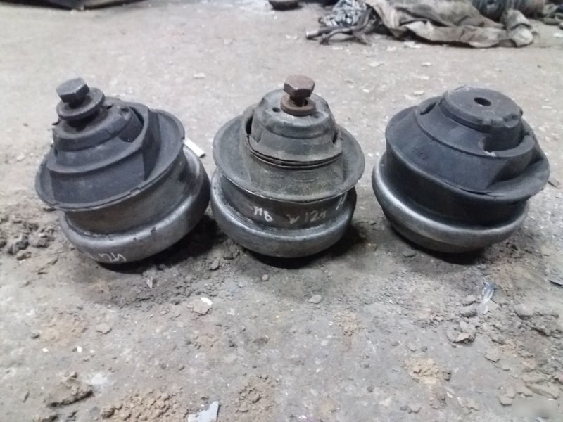 Подушка двигателя, 1970 рублей, Калининград