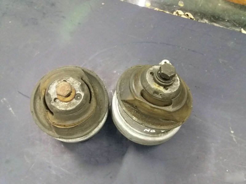 Подушка двигателя, 1970 рублей, Калининград