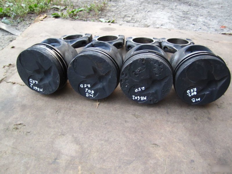 Шатун поршень, 2370 рублей, Калининград