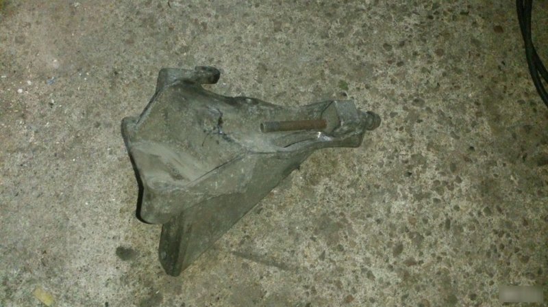 Кронштейн крепление насоса ГУР, 2370 рублей, Калининград