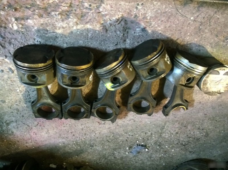 Поршень шатун, 1590 рублей, Калининград