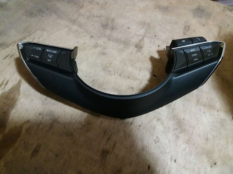 Кнопки в руль, 5550 рублей, Калининград