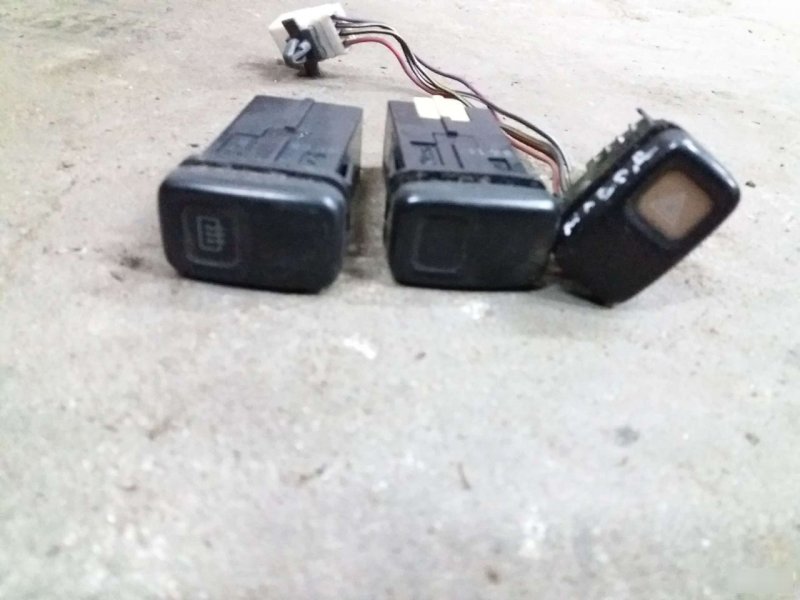 Кнопки, 350 рублей, Калининград