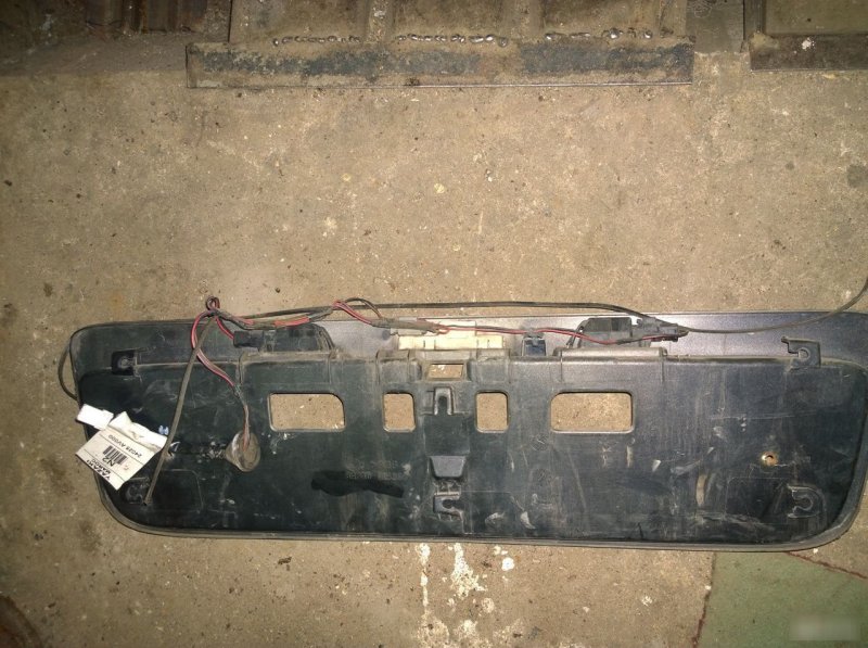 Накладка под номер, 2000 рублей, Калининград