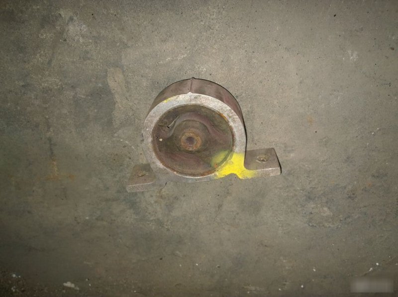 Подушка двигателя, 800 рублей, Калининград