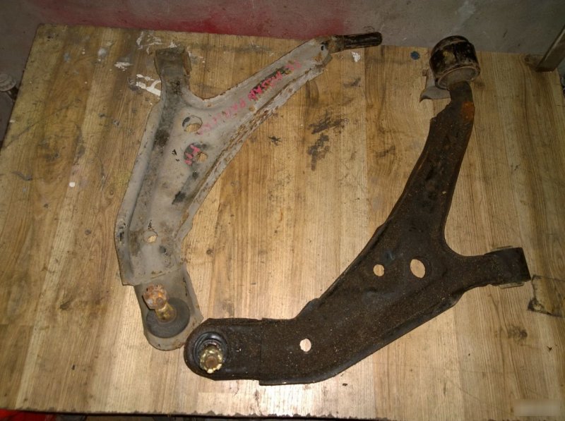 Рычаг, 1590 рублей, Калининград