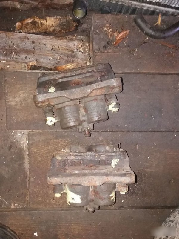 Суппорт тормозной, 3500 рублей, Калининград