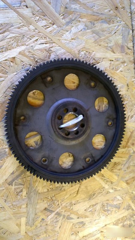 Маховик, 2370 рублей, Калининград