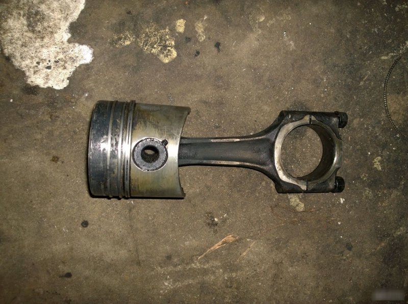 Поршень шатун, 2740 рублей, Калининград