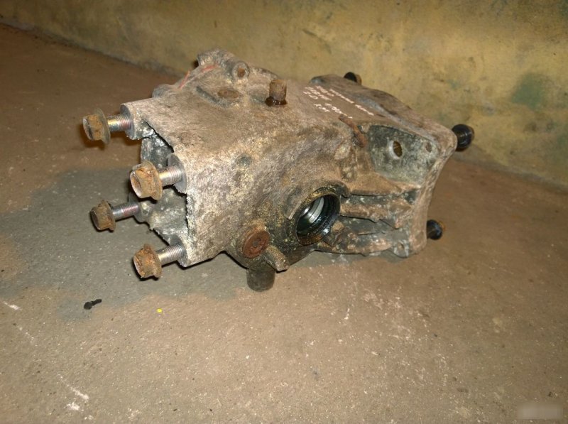 Редуктор моста, 23640 рублей, Калининград