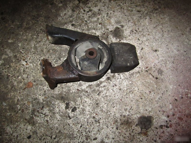 Подушка двигателя, 2220 рублей, Калининград