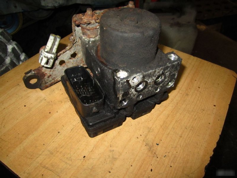 Блок ABS, 4730 рублей, Калининград