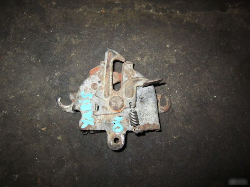 Замок капота, 880 рублей, Калининград