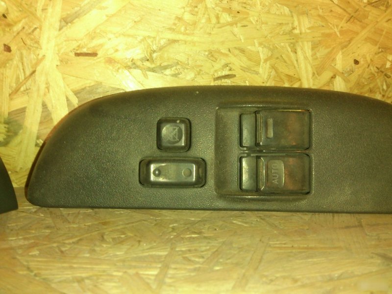 Кнопки стеклоподъемников, 800 рублей, Калининград