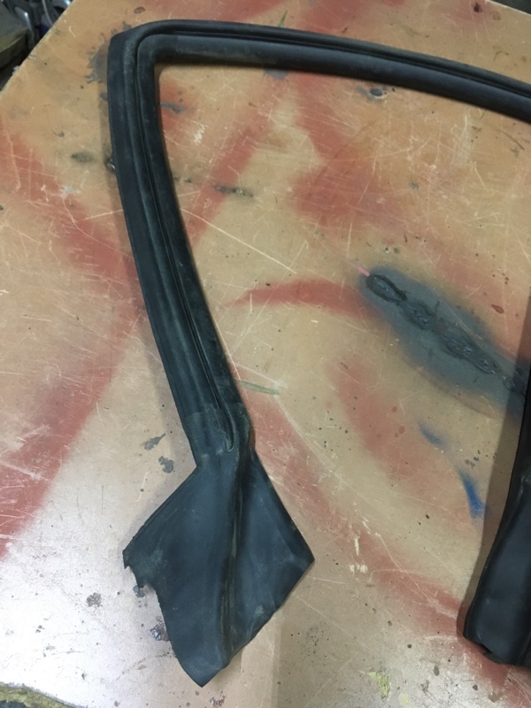 Уплотнительная резинка боковой двери, 2140 рублей, Калининград