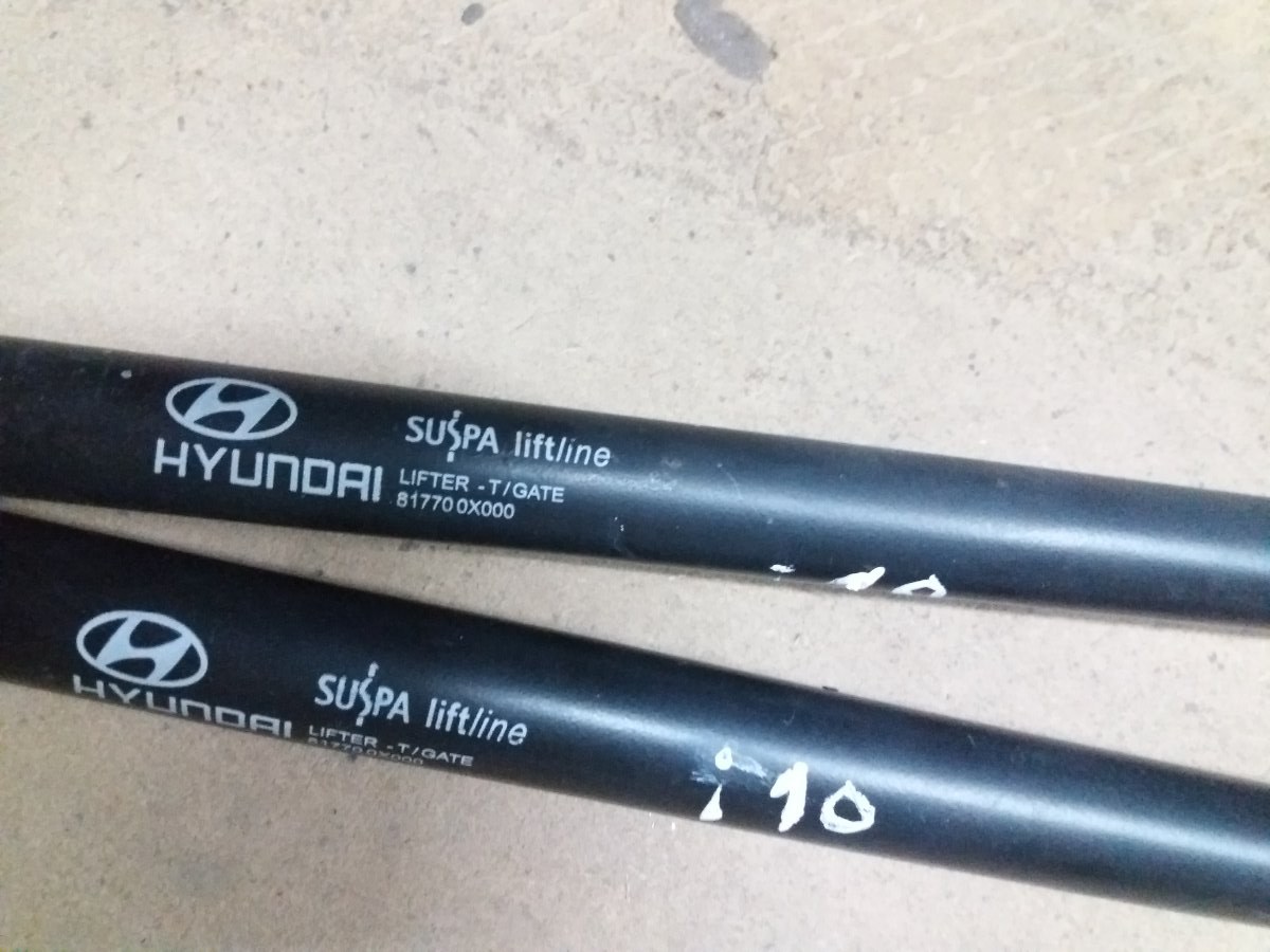 Амортизатор багажника, 2740 рублей, Калининград