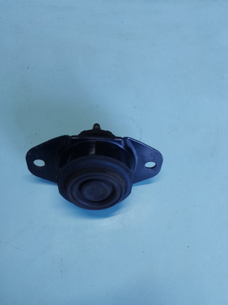 Опора двигателя, 3570 рублей, Калининград