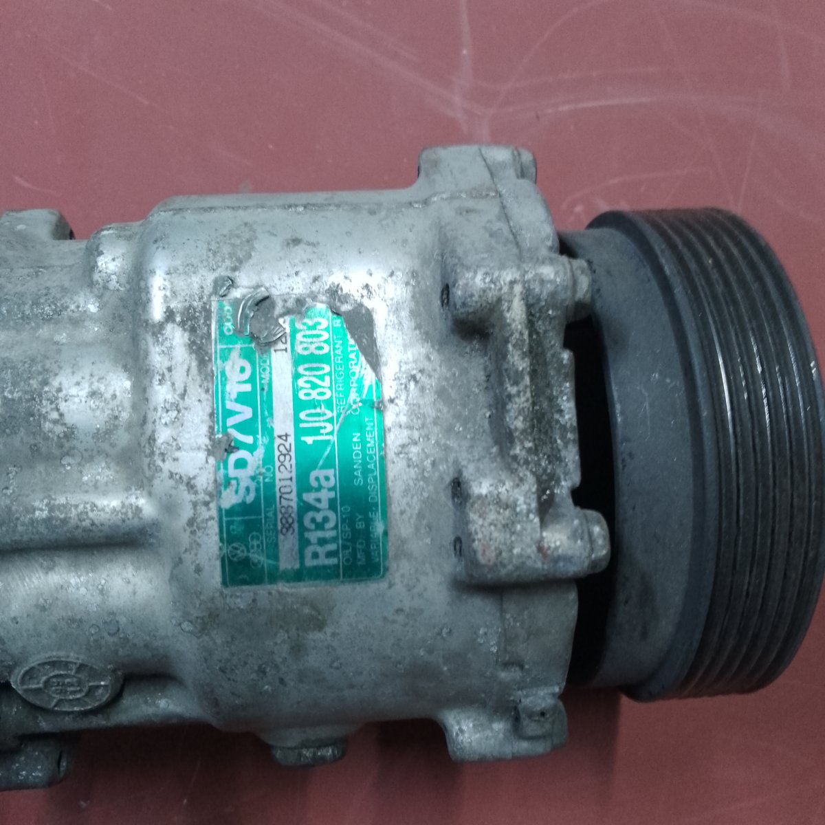 Компрессор кондеционера, 2500 рублей, Калининград