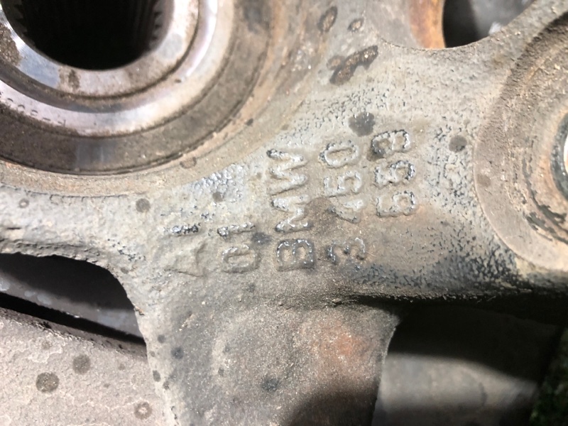 Кулак поворотный левый, 8000 рублей, Фроловское