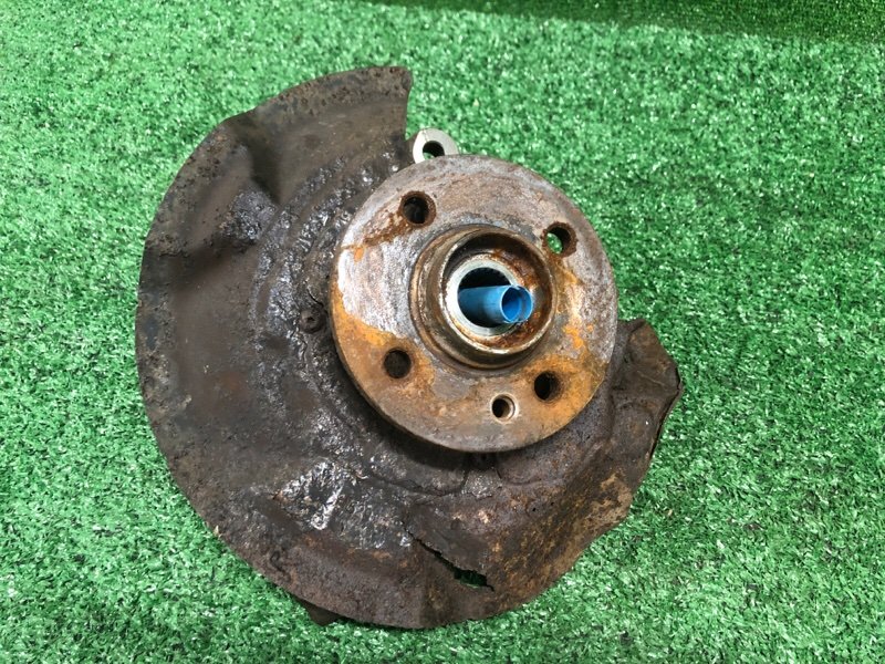 Кулак поворотный, 3200 рублей, Фроловское