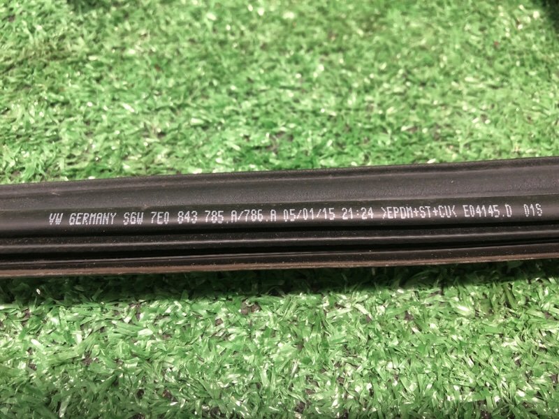 Уплотнительная резинка боковой двери, 18500 рублей, Фроловское