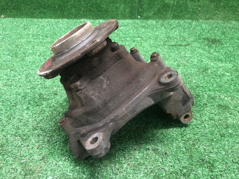 Кулак поворотный, 3700 рублей, Фроловское