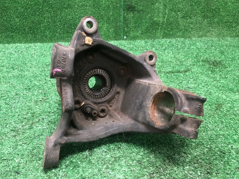 Кулак поворотный, 3700 рублей, Фроловское